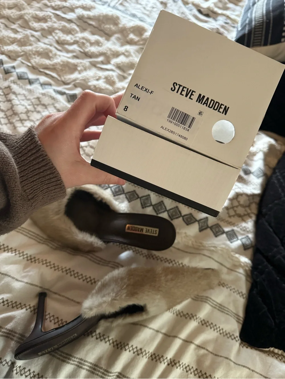 Steve Madden Beige Faux-Fur Slide Mules